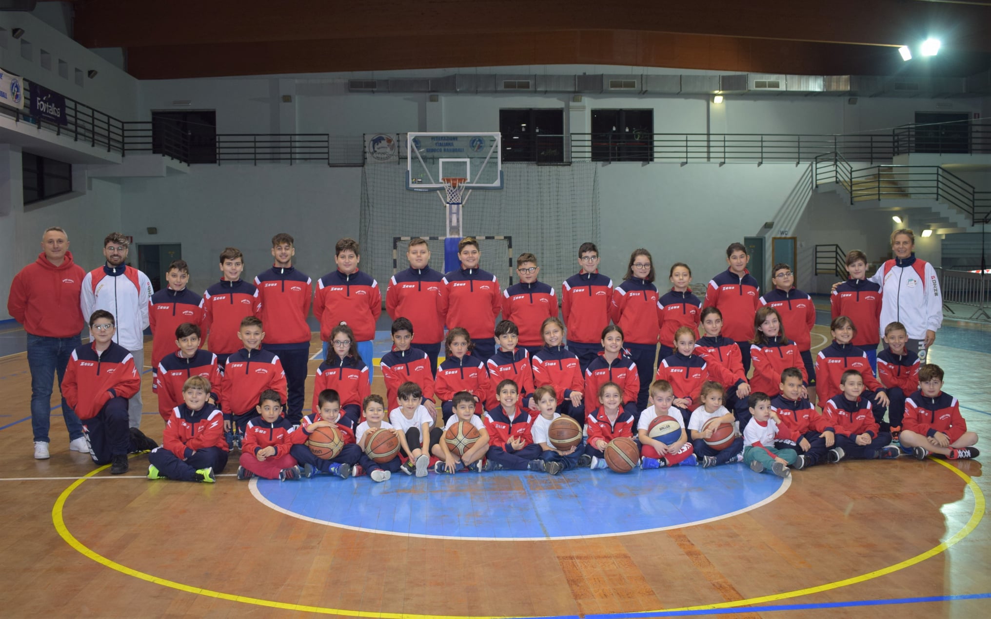 https://www.basketschoolmessina.it/wp-content/uploads/2024/06/269688551_2140989479403253_1523396122507197400_n.jpg